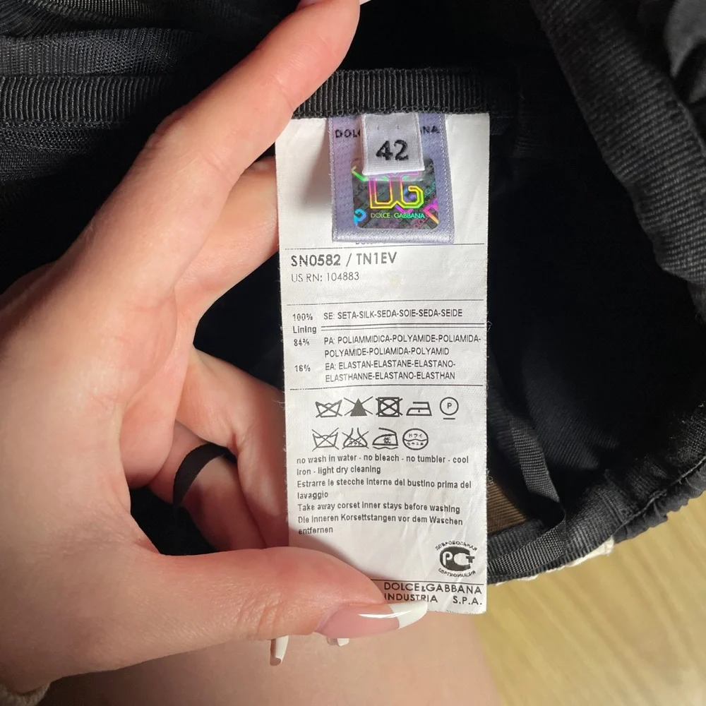 D&G Black Strapless Bustier Top - Picture 5 of 6